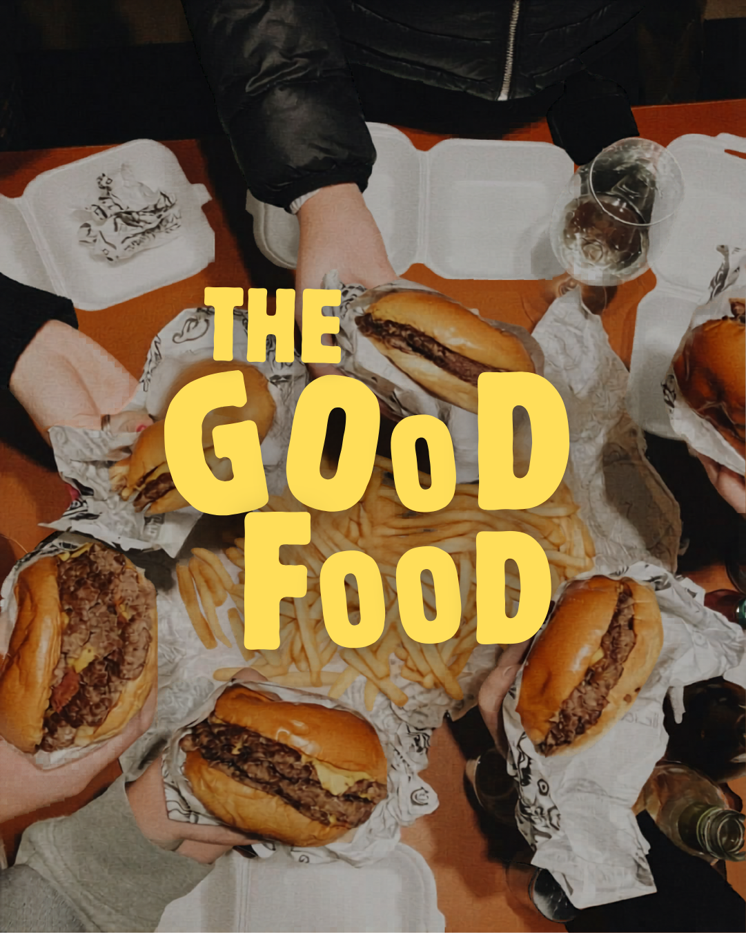 Groupe d'amis tenant des burgers — The Good Food